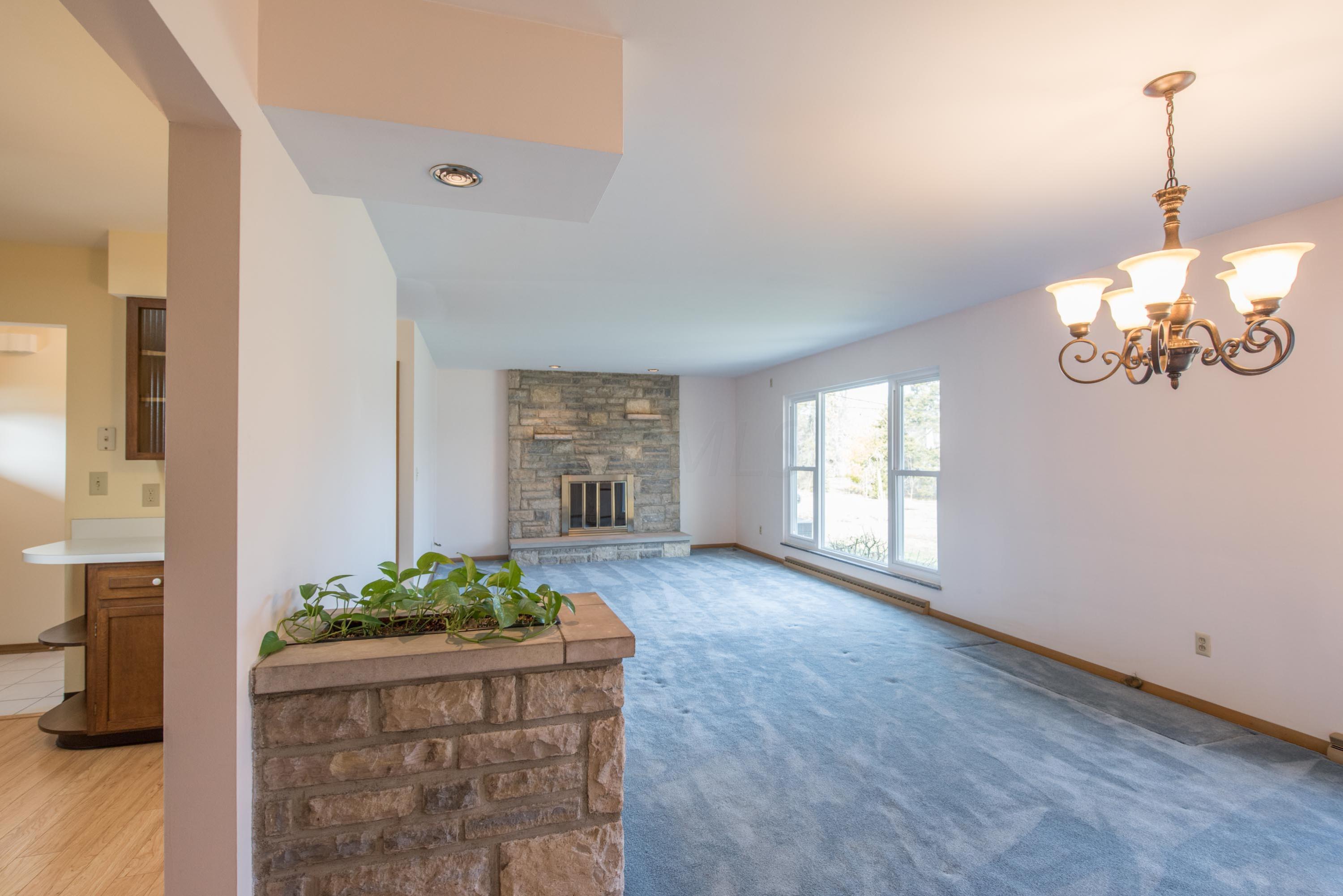 2184 Shoreham Road Upper Arlington, OH 43220 - Photo 7 of 33