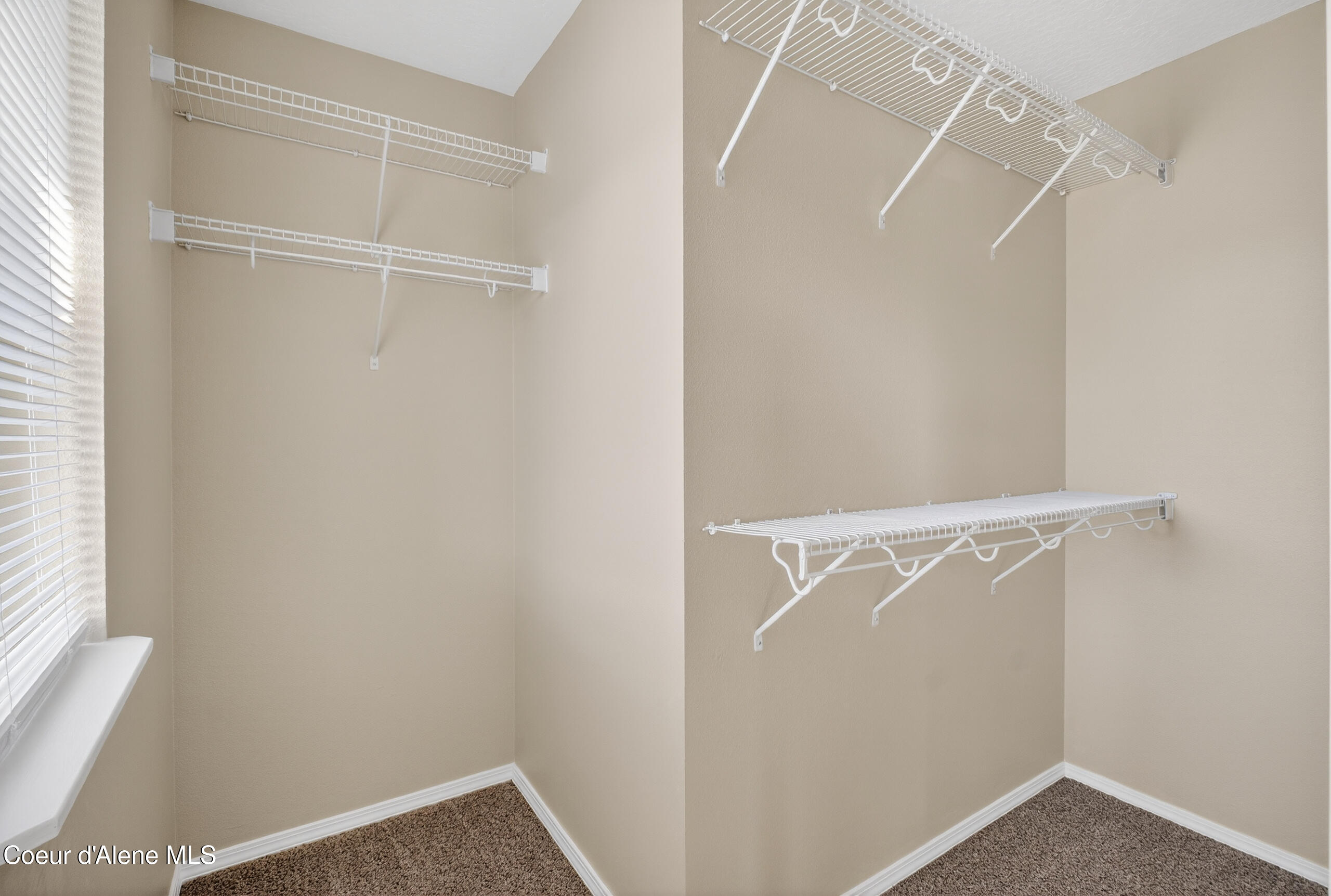 692 Hydra Place, Unit A Post Falls, ID 83854 - Photo 15 of 24 Primary closet