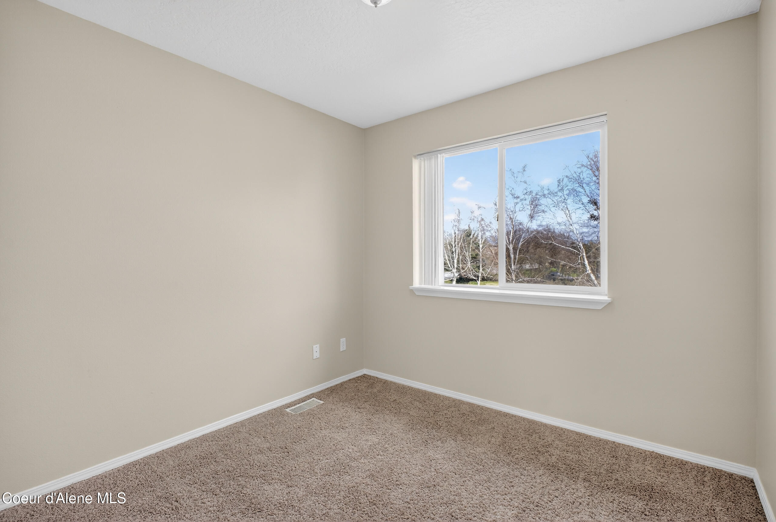 692 Hydra Place, Unit A Post Falls, ID 83854 - Photo 21 of 24 Bedroom2a