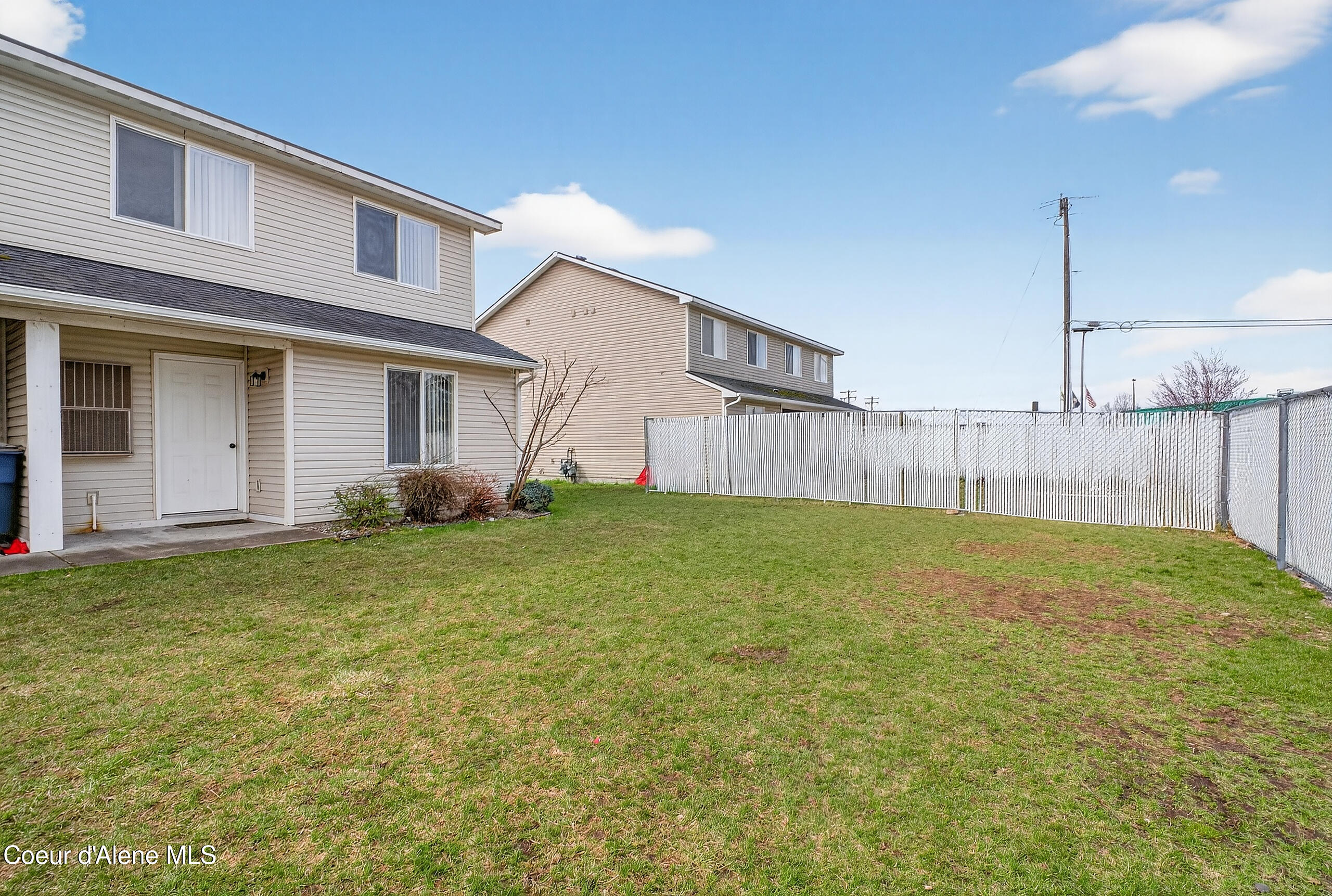 692 Hydra Place, Unit A Post Falls, ID 83854 - Photo 23 of 24 Back yard