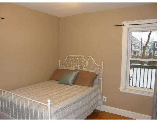 41 King Street, Unit 1 Boston, MA 02122 - Photo 5 of 11