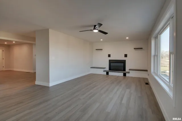 $429,000 | 3700 Harrison Street, Quincy, IL 62305