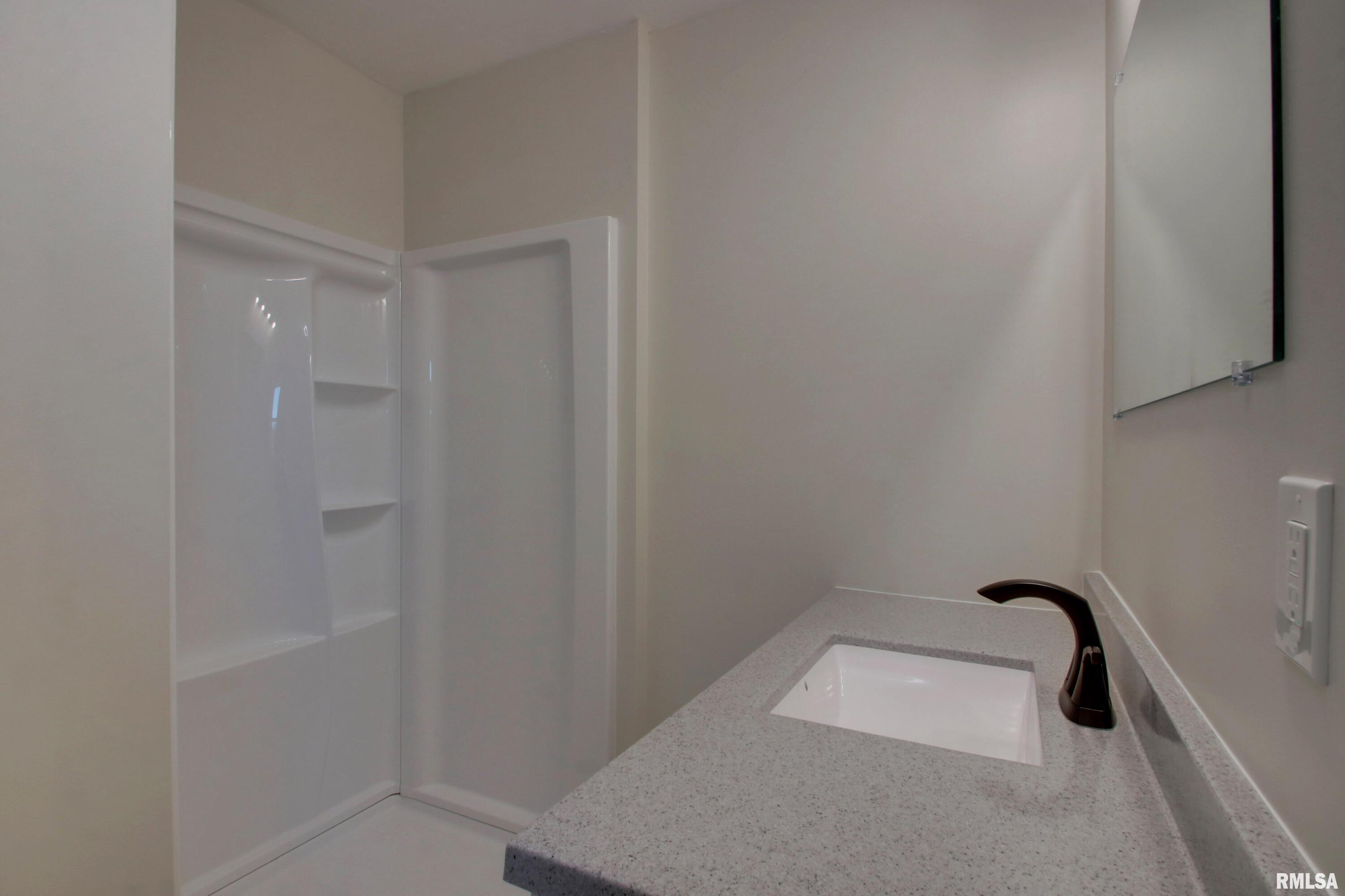 3700 Harrison Street Quincy, IL 62305 - Photo 10 of 18