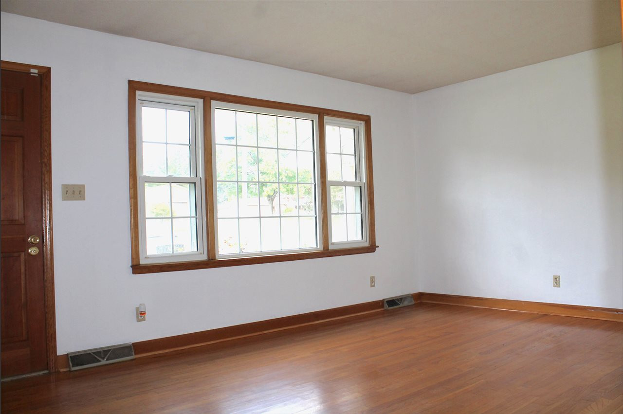 411 Gus Road Durham, NC 27703 - Photo 6 of 21 Photo 6