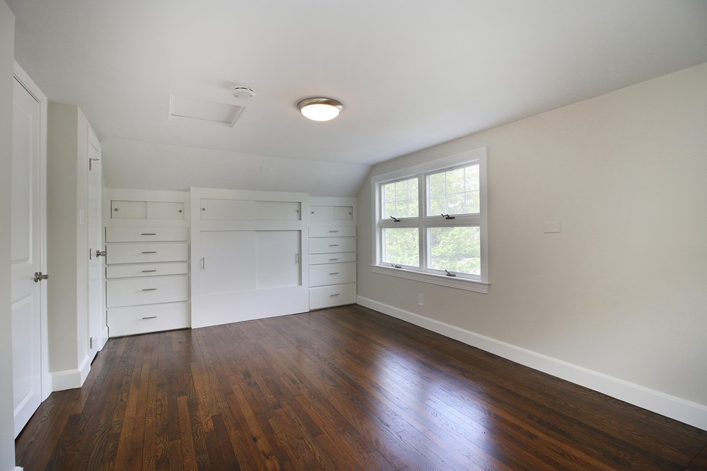 10 Nancy Road Dedham, MA 02026 - Photo 13 of 18 Gallery Image 13