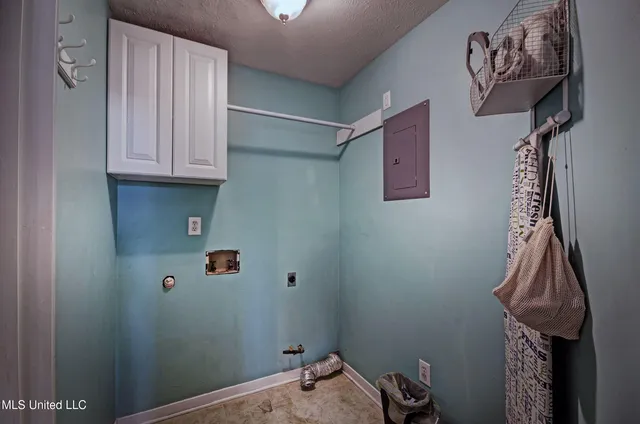 $272,000 | 4021 Brookwood Drive, Flowood, MS 39232