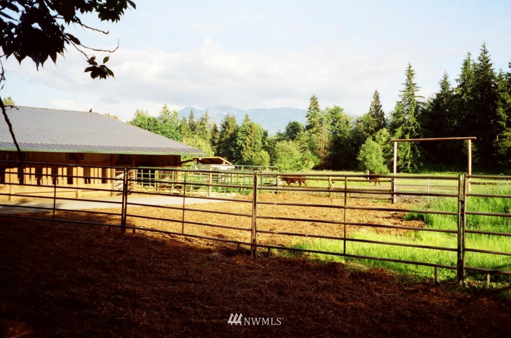 12807 X Reiner Road Monroe, WA 98272 - Photo 10 of 16