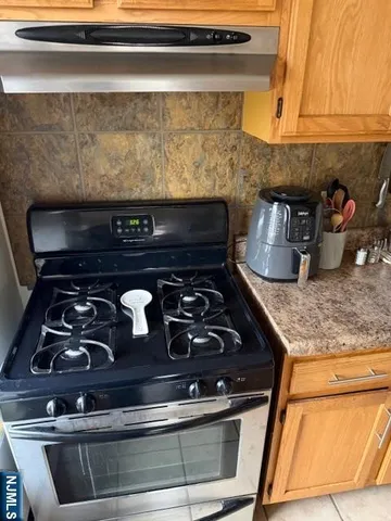 a close view of stove