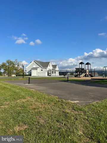 $2,100 | 149 Telluride Way, Charles Town, WV 25414