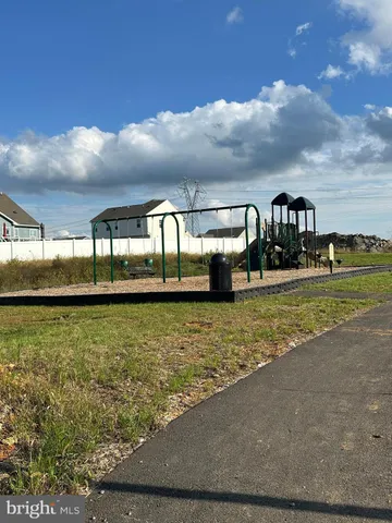 $2,100 | 149 Telluride Way, Charles Town, WV 25414