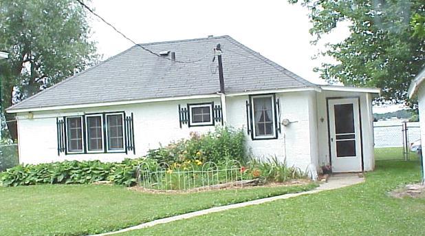 8413 North Sunset Beaver Dam Beaver Dam, WI 53916 - Photo 1 of 1 Exterior