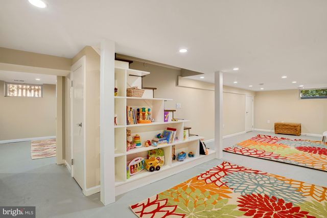 $1,250,000 | 17 East Mason Avenue, Alexandria, VA 22301