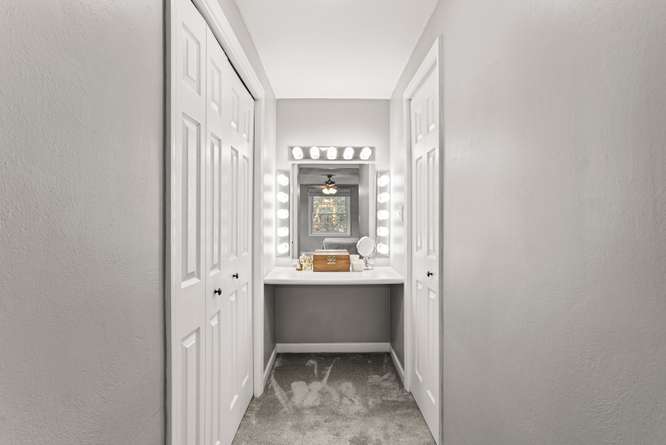 1703 Mayfair Road Champaign, IL 61821 - Photo 30 of 44 Gallery Image 30