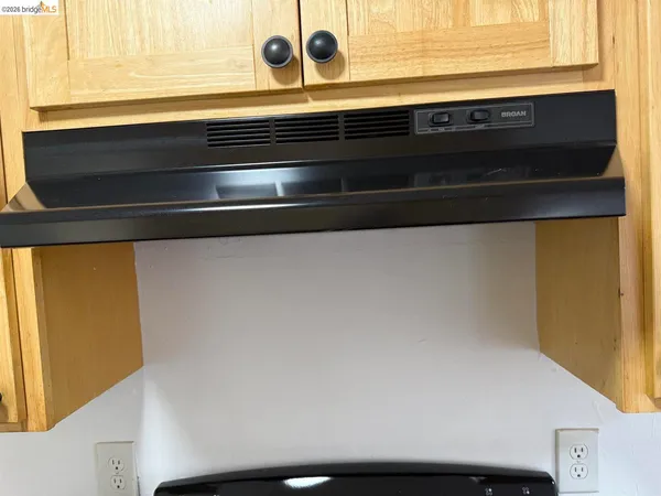 $198,500 | 423 Gregory Lane, Unit 30, Fairfield, CA 94533