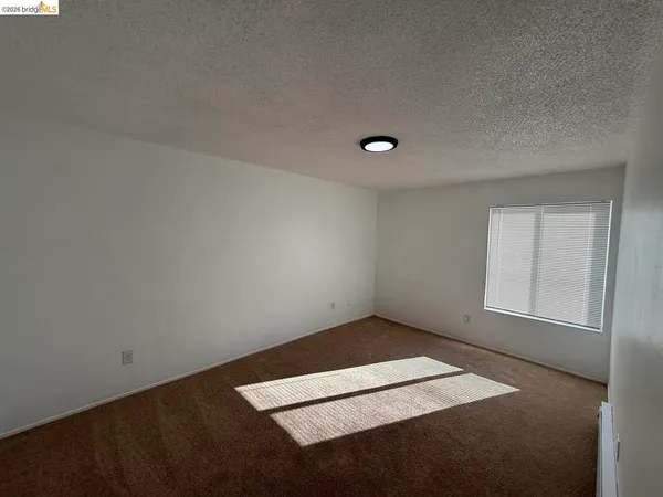 $198,500 | 423 Gregory Lane, Unit 30, Fairfield, CA 94533