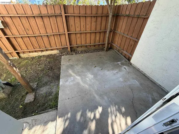 $198,500 | 423 Gregory Lane, Unit 30, Fairfield, CA 94533