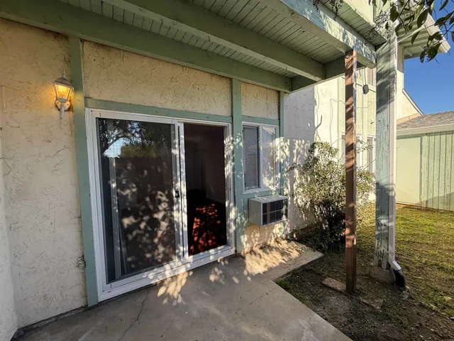 $209,000 | 423 Gregory Lane, Unit 30, Fairfield, CA 94533