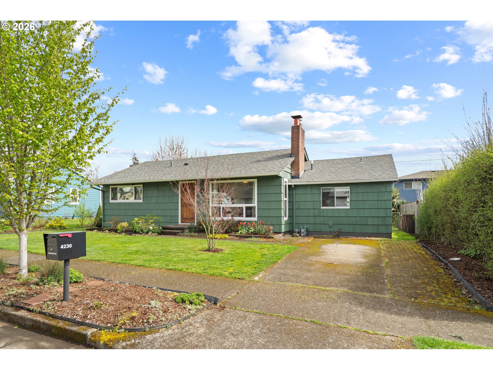 4230 Southeast 103rd Avenue Portland, OR 97266 - Photo 1 of 38
