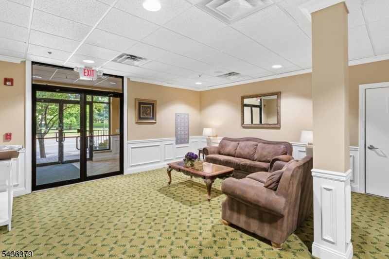 1677 Springfield Avenue, Unit 15 Maplewood, NJ 07040 - Photo 20 of 24