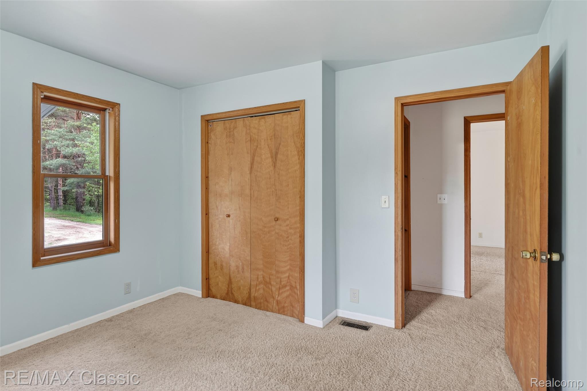 4611 Murray Road Mayville, MI 48744 - Photo 38 of 50 Bedroom 2