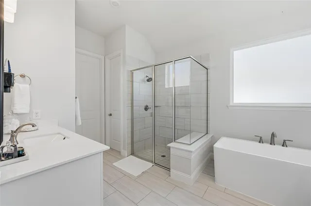 $465,000 | 508 Yorktown Drive, DeSoto, TX 75115