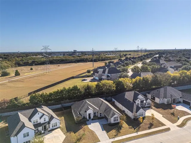 $465,000 | 508 Yorktown Drive, DeSoto, TX 75115