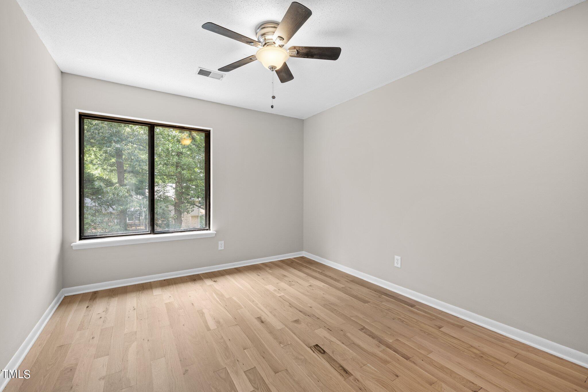 702 Green Ridge Drive Raleigh, NC 27609 - Photo 24 of 44 23-web-or-mls-5Z8A4276