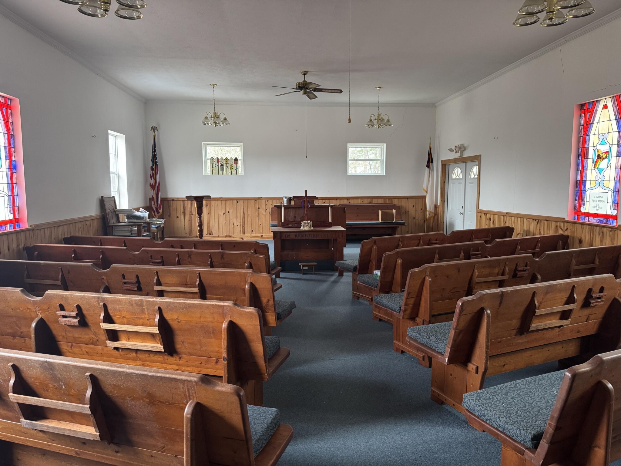 146 Croft Chapel Road Turtletown, TN 37391 - Photo 5 of 19 a living room with furniture