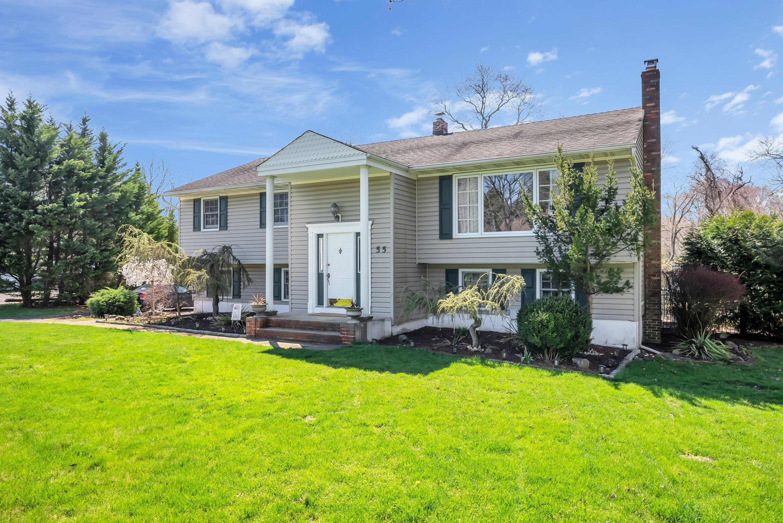 55 Glenbrook Road Freehold, NJ 07728 - Photo 10 of 57 018_mjb04565
