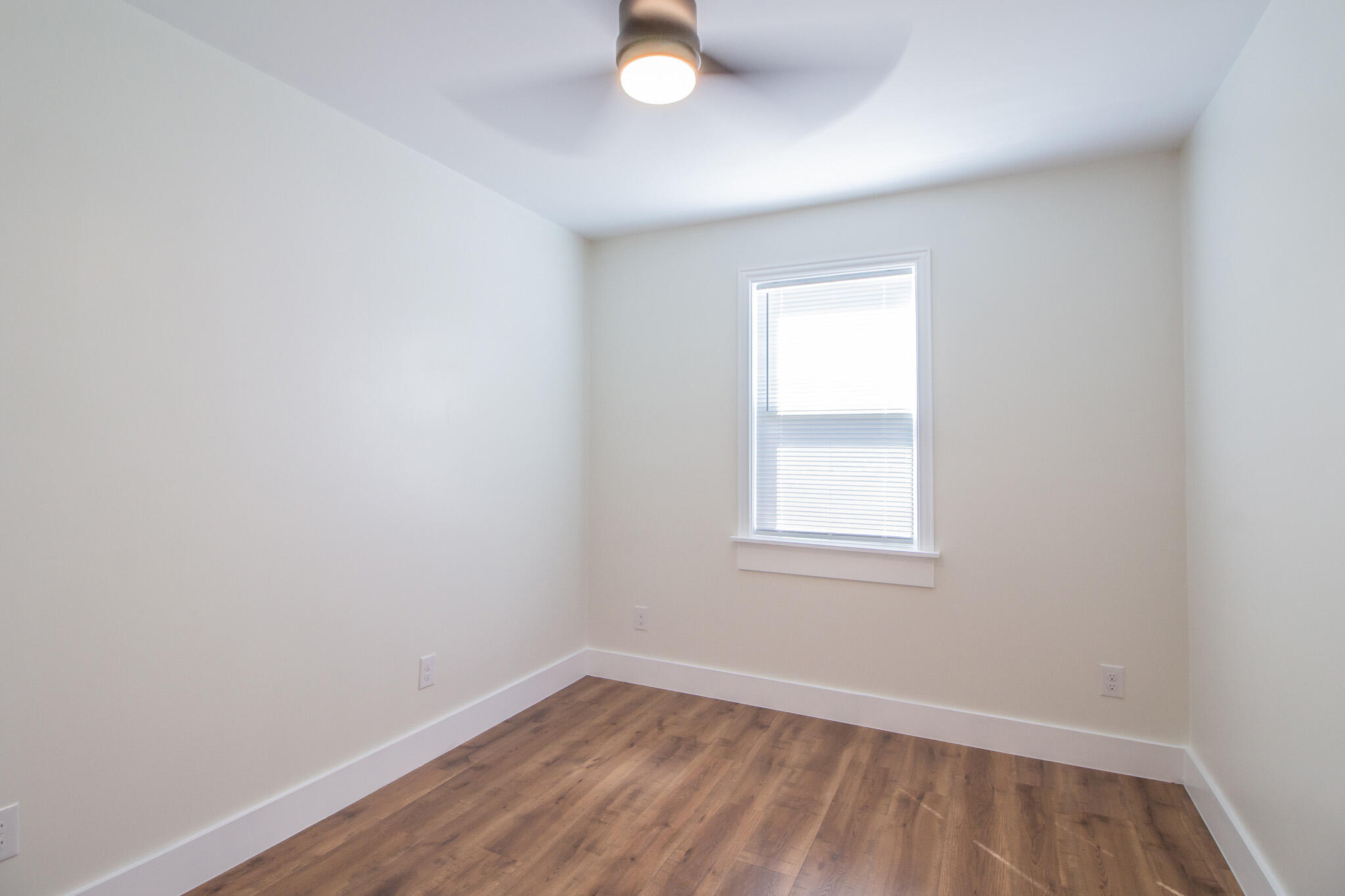 1030 South 16th Street Slaton, TX 79364 - Photo 14 of 25 IMG_7406