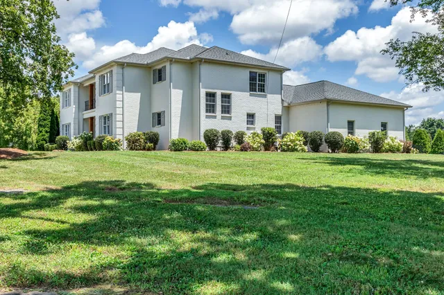 $1,499,000 | 7684 Cainsville Pike, Lascassas, TN 37085