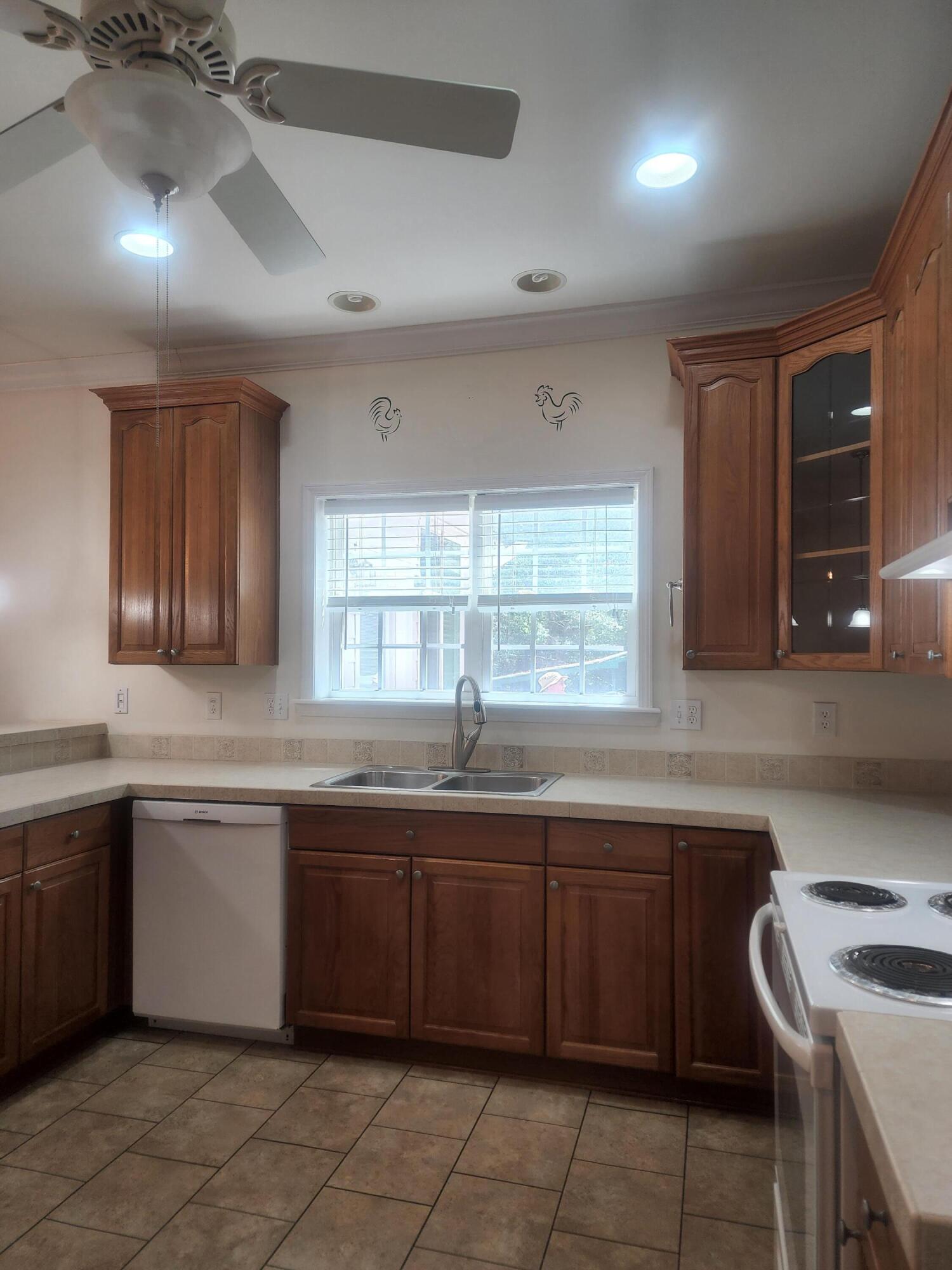 224 Sting Way Road Huger, SC 29450 - Photo 26 of 68 20220810_135025