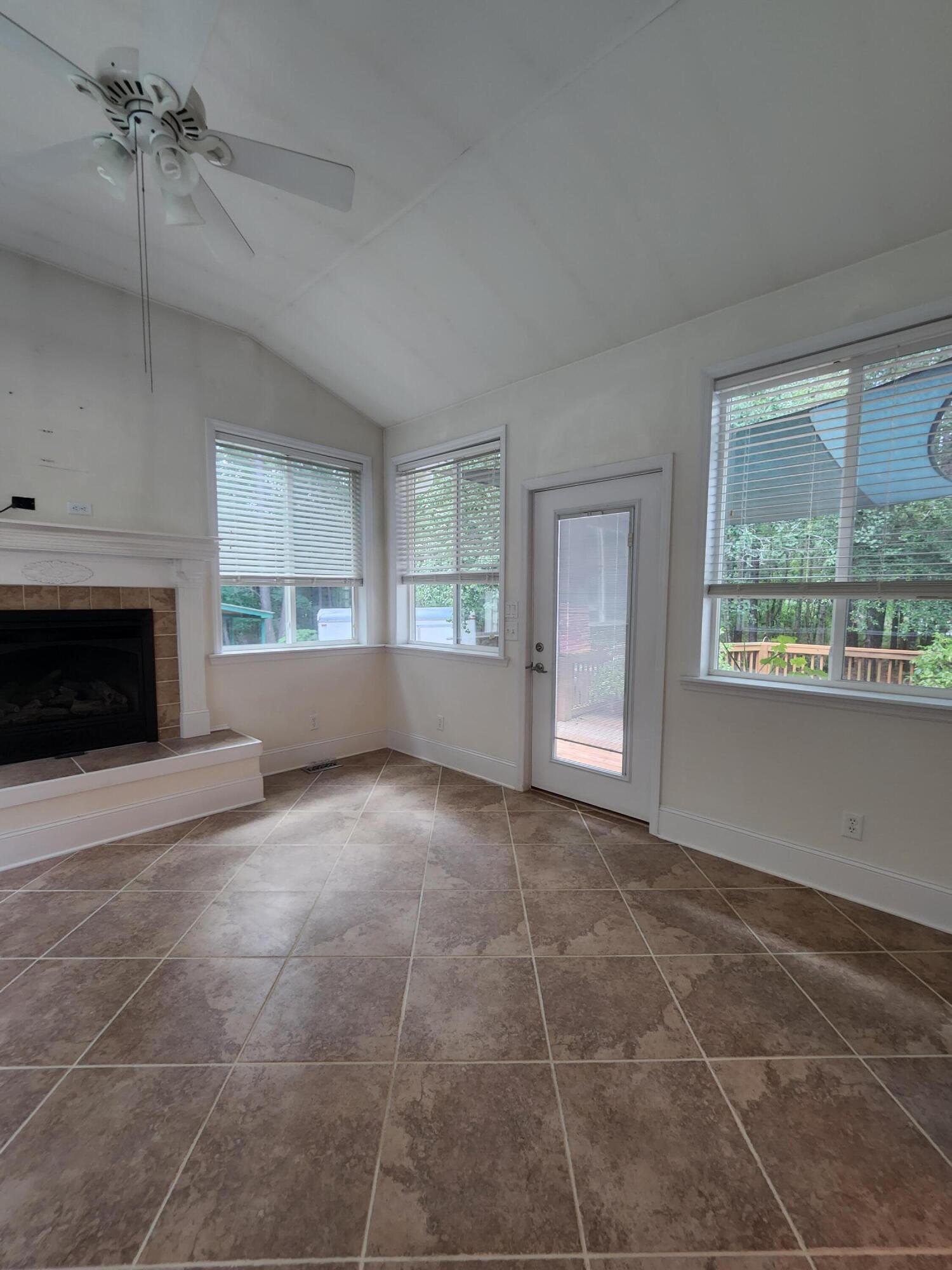 224 Sting Way Road Huger, SC 29450 - Photo 38 of 68 20220810_134133