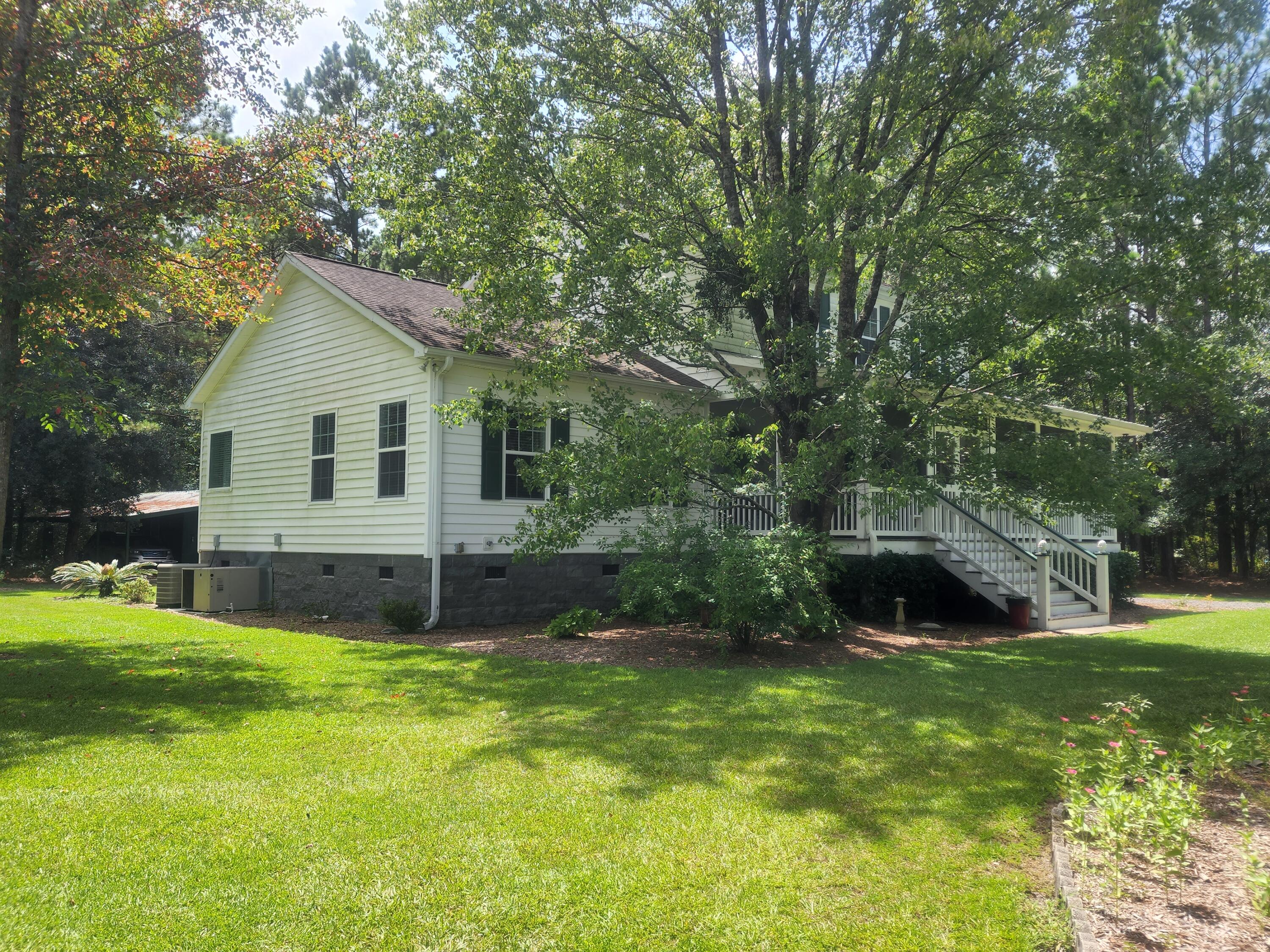 224 Sting Way Road Huger, SC 29450 - Photo 7 of 68 20220810_142359