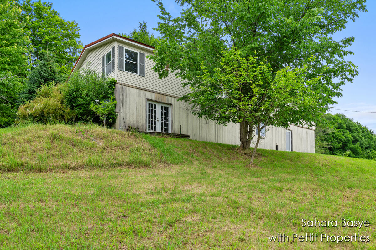 7807 Guy Road Nashville, MI 49073 - Photo 21 of 33 IMG_1019