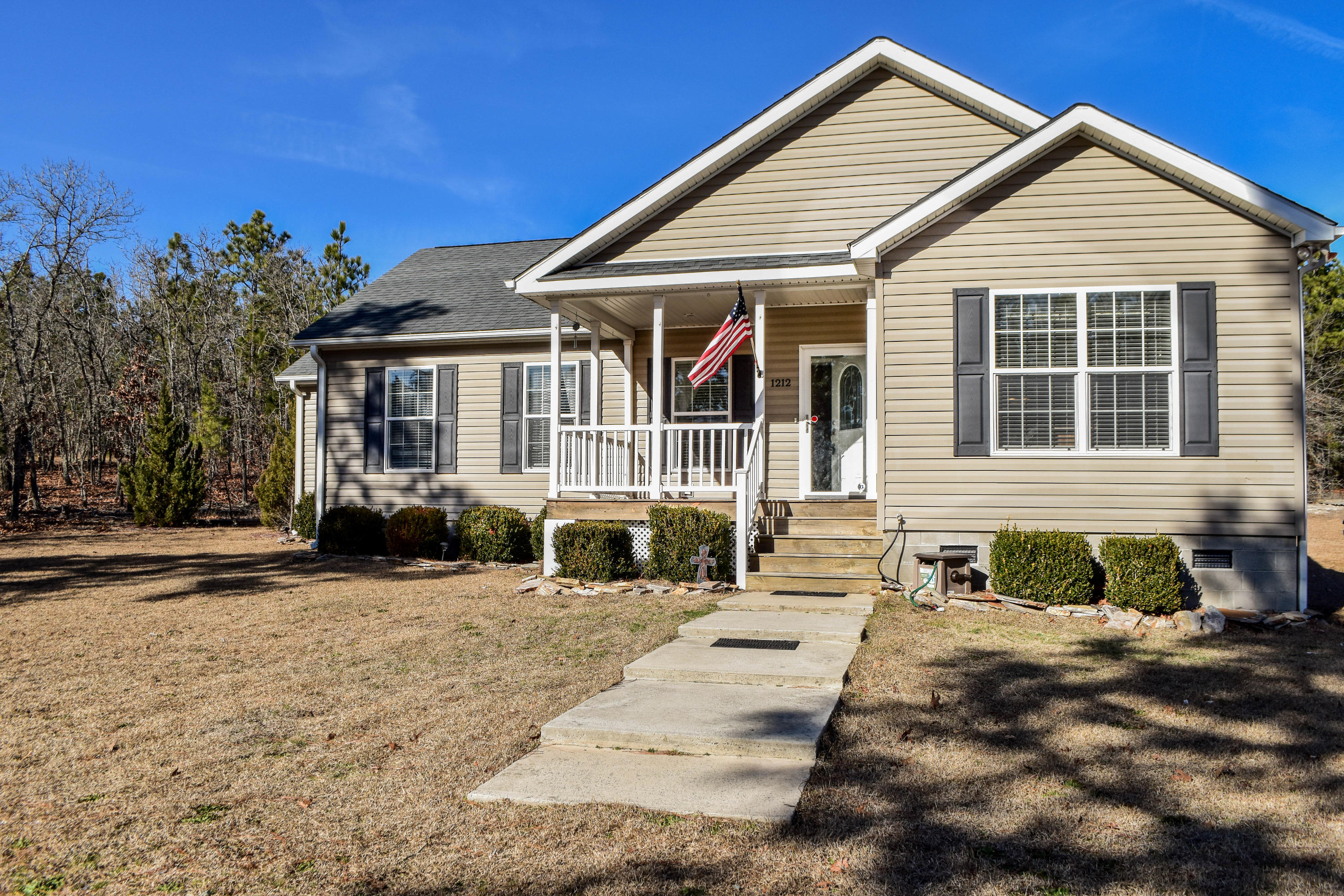 1212 Pee Dee Road Aberdeen, NC 28315 - Photo 1 of 23 feb 4 (1)