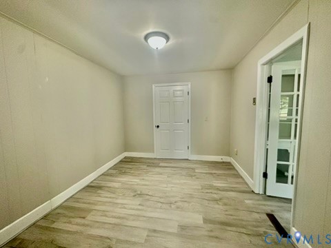 205 Hardtimes Road Farmville, VA 23901 - Photo 27 of 34 Neutral wall paint, wood-finish flooring, white tr