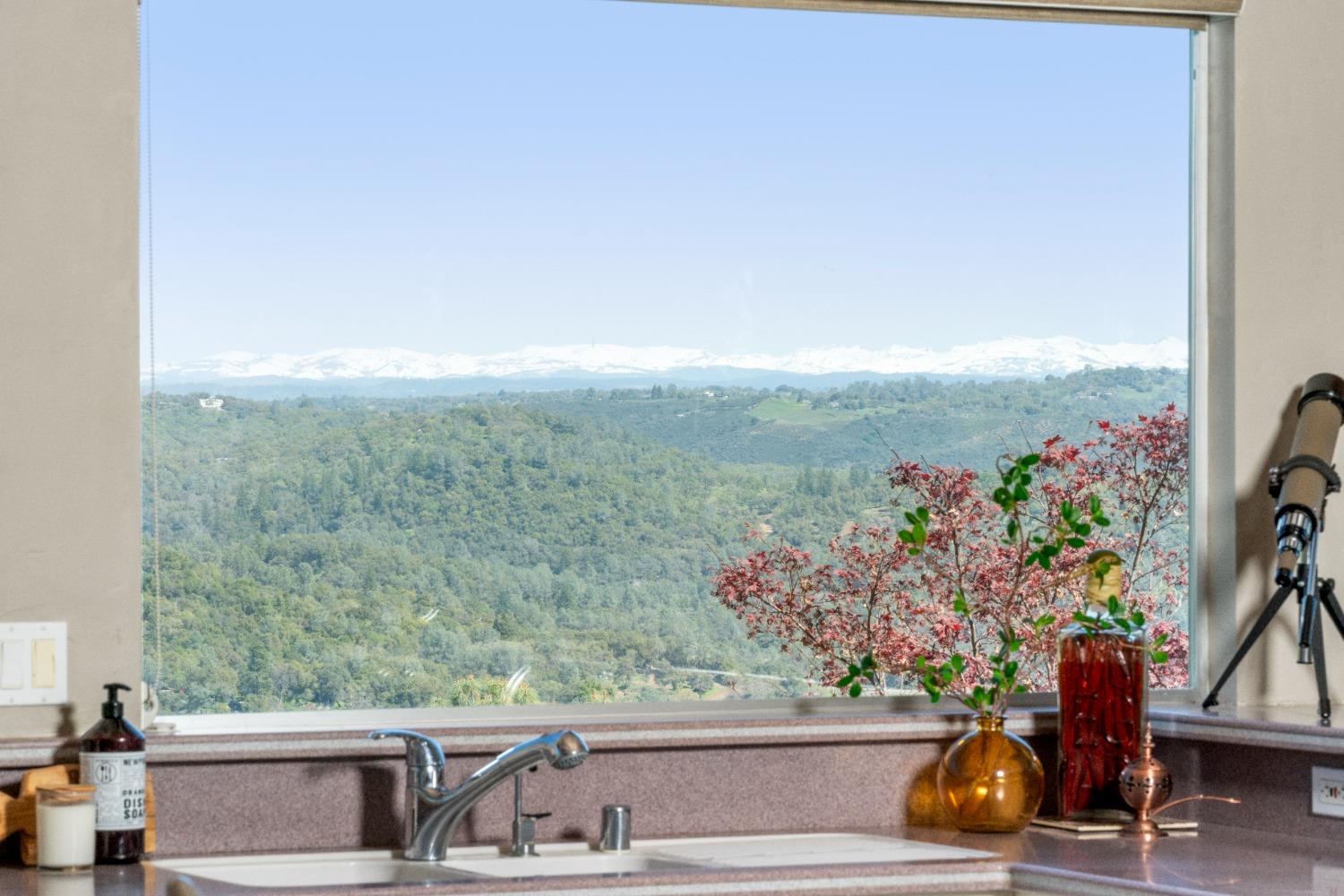 5161 Coyote Pass Road Shingle Springs, CA 95682 - Photo 8 of 48 View from Kitchen window!