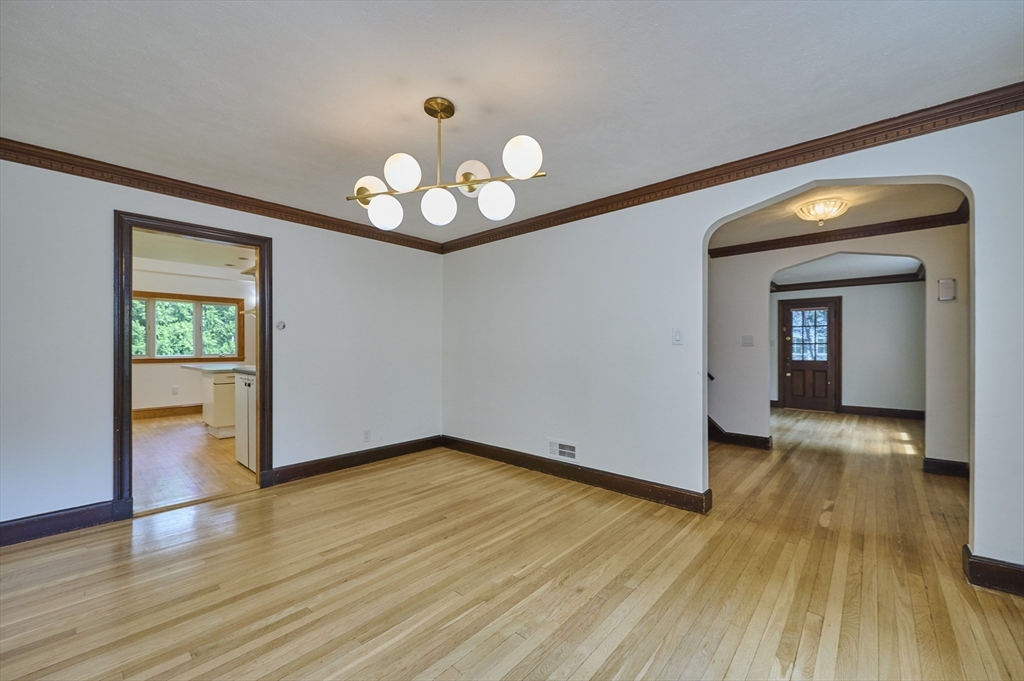 419 Pond Street Boston, MA 02130 - Photo 11 of 35 Gallery Image 11