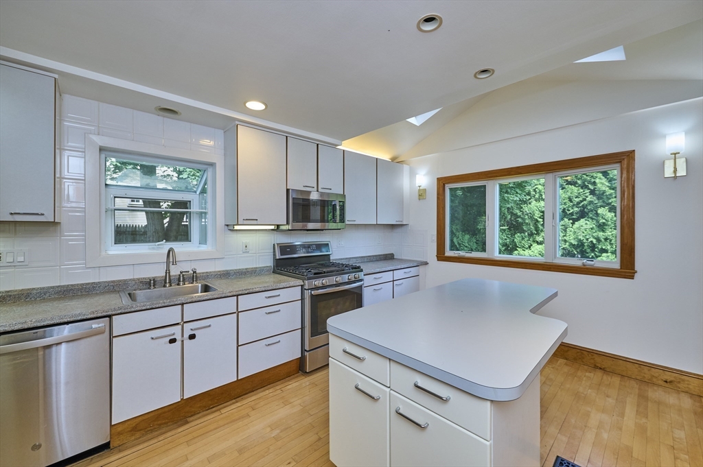 419 Pond Street Boston, MA 02130 - Photo 13 of 35 Gallery Image 13