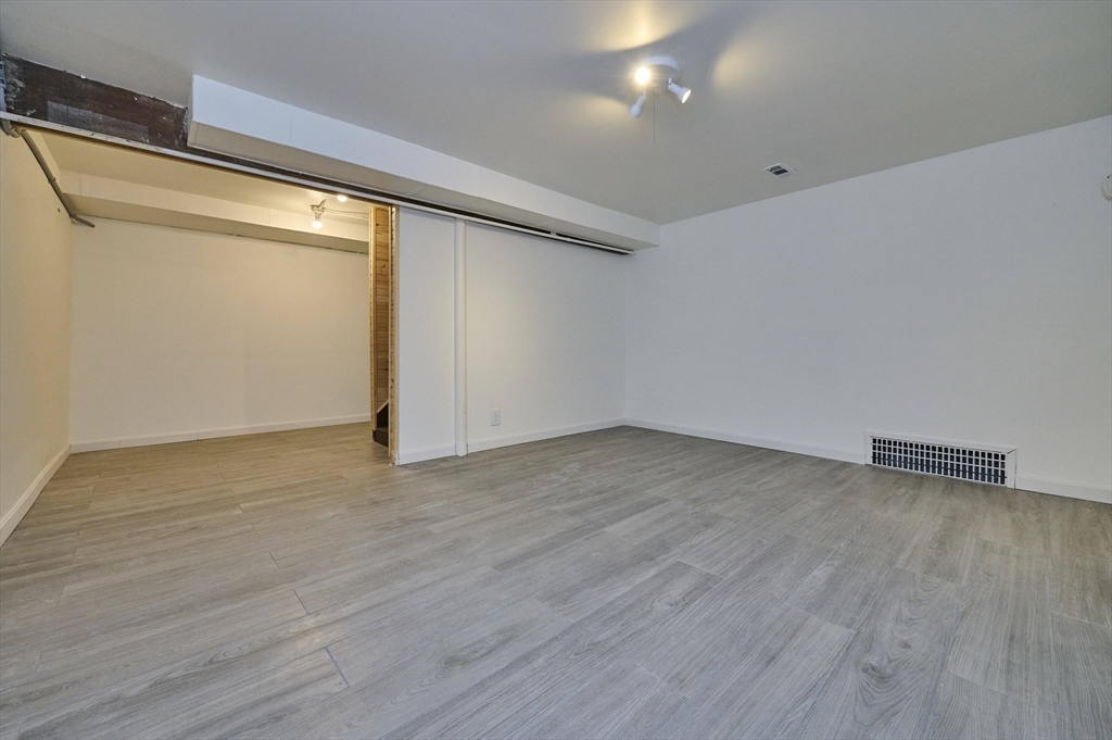 419 Pond Street Boston, MA 02130 - Photo 28 of 35 Gallery Image 28