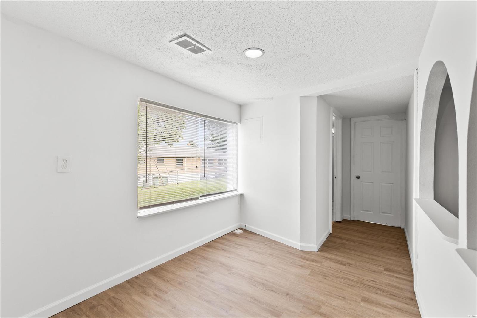 1730 Union Road St. Louis, MO 63125 - Photo 14 of 20 Gallery Image 14