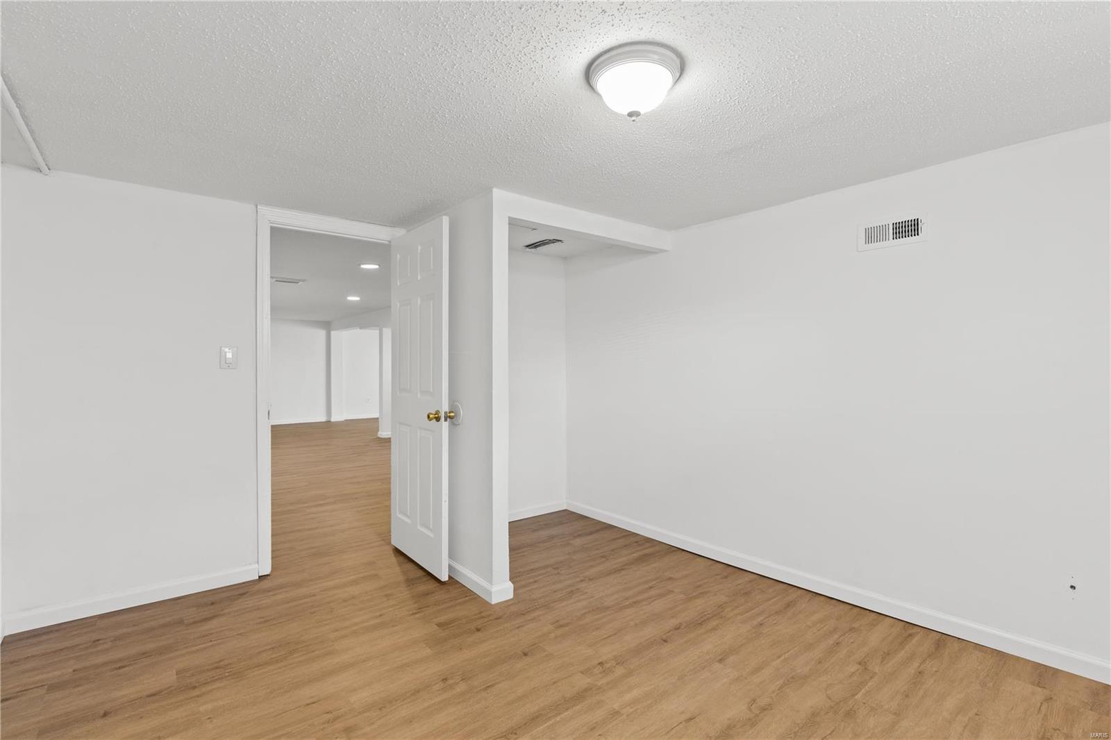 1730 Union Road St. Louis, MO 63125 - Photo 16 of 20 Gallery Image 16