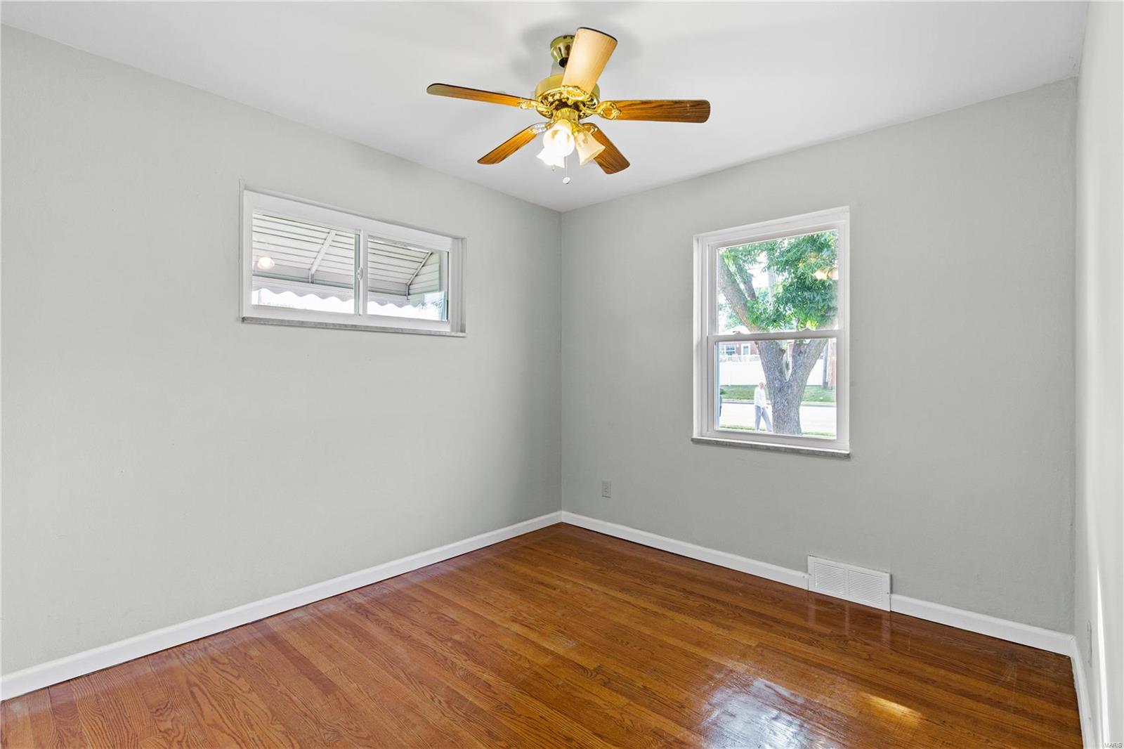 1730 Union Road St. Louis, MO 63125 - Photo 10 of 20 Gallery Image 10
