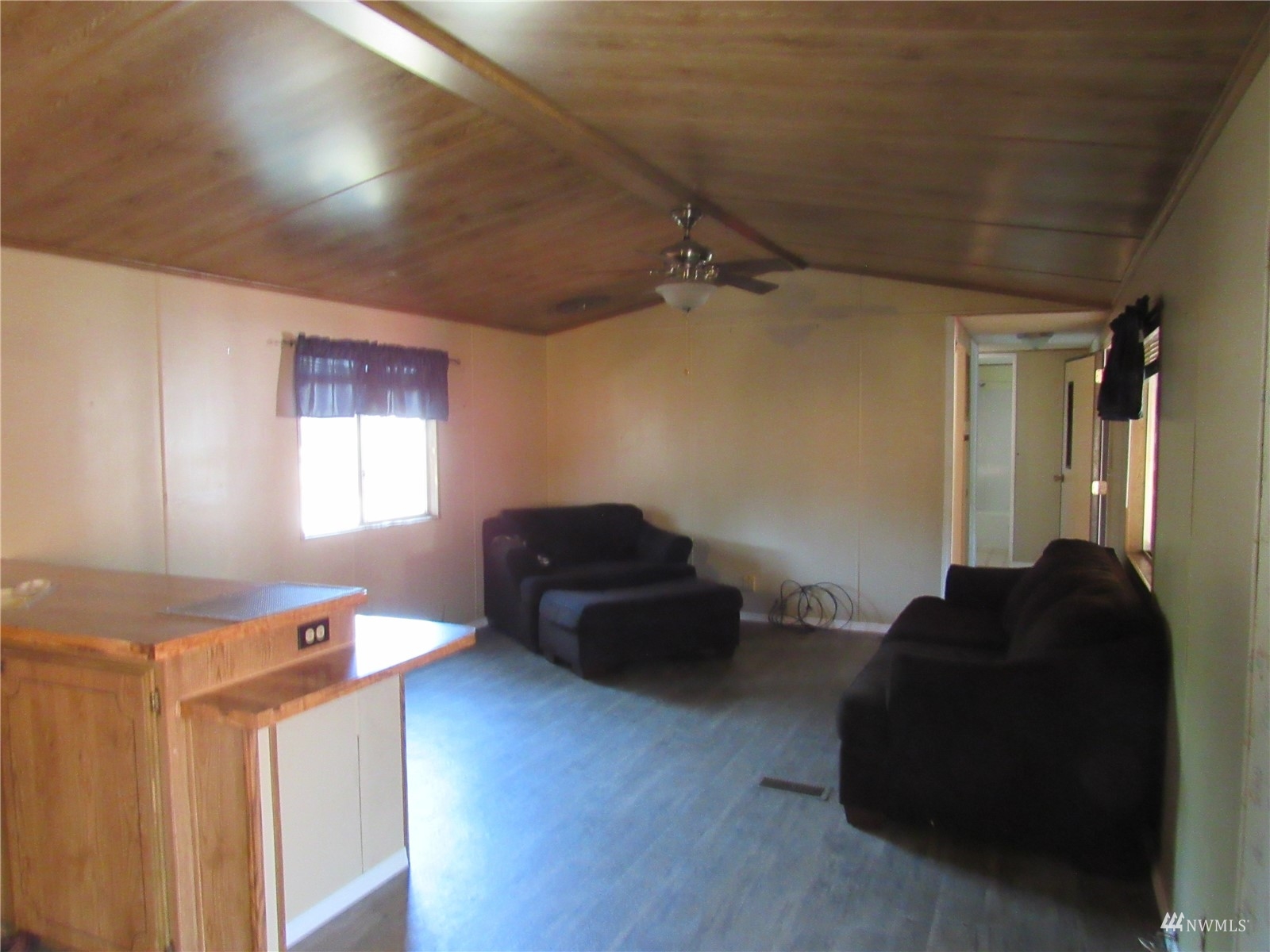 1121 Curtis Street, Unit 18 Sedro-Woolley, WA 98284 - Photo 7 of 20 a living room with furniture and a window