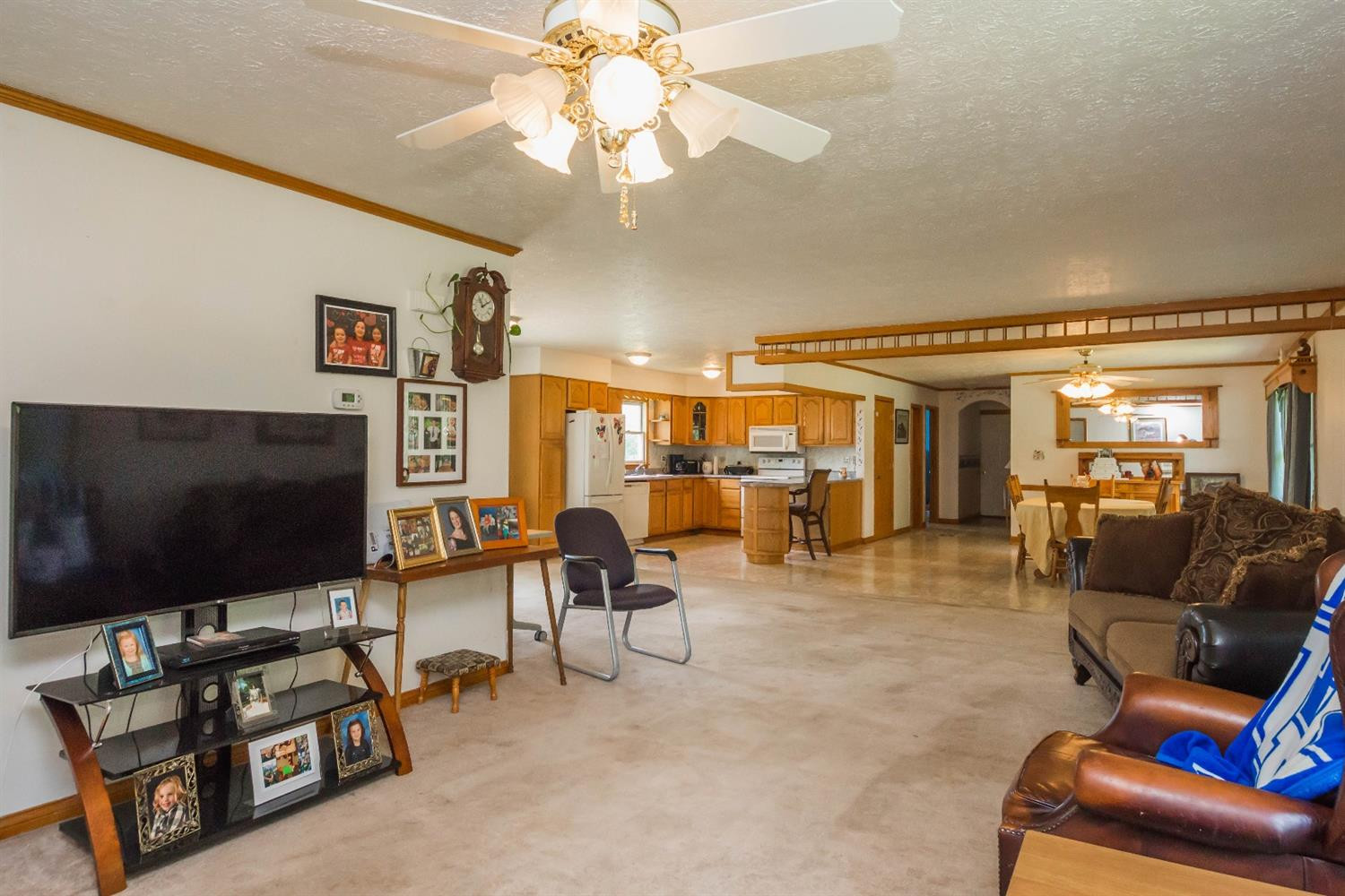4504 Bryan Station Road Lexington, KY 40516 - Photo 23 of 59 Photo 23