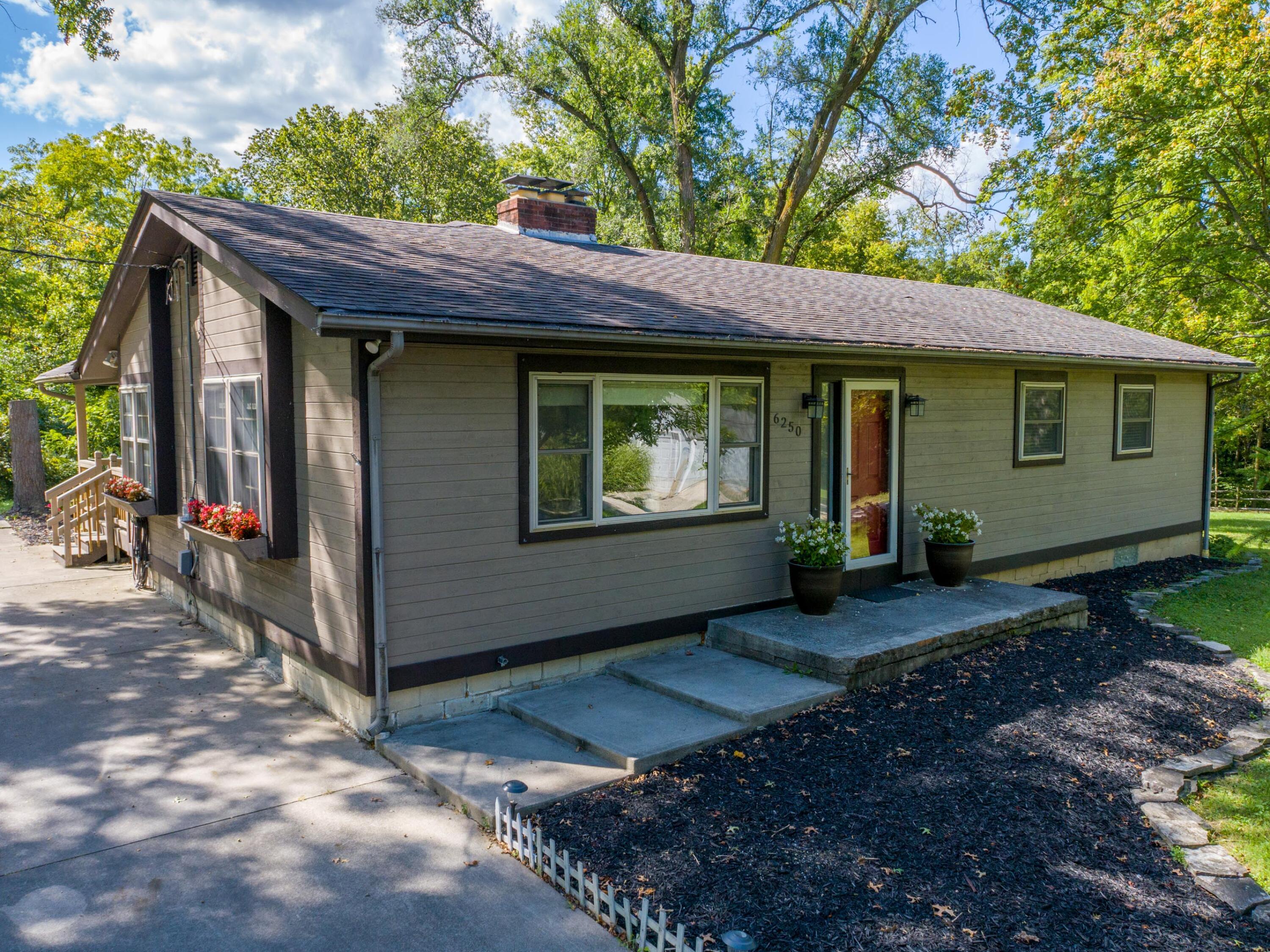 6250 Home Road Delaware, OH 43015 - Photo 3 of 72 Gallery Image 3