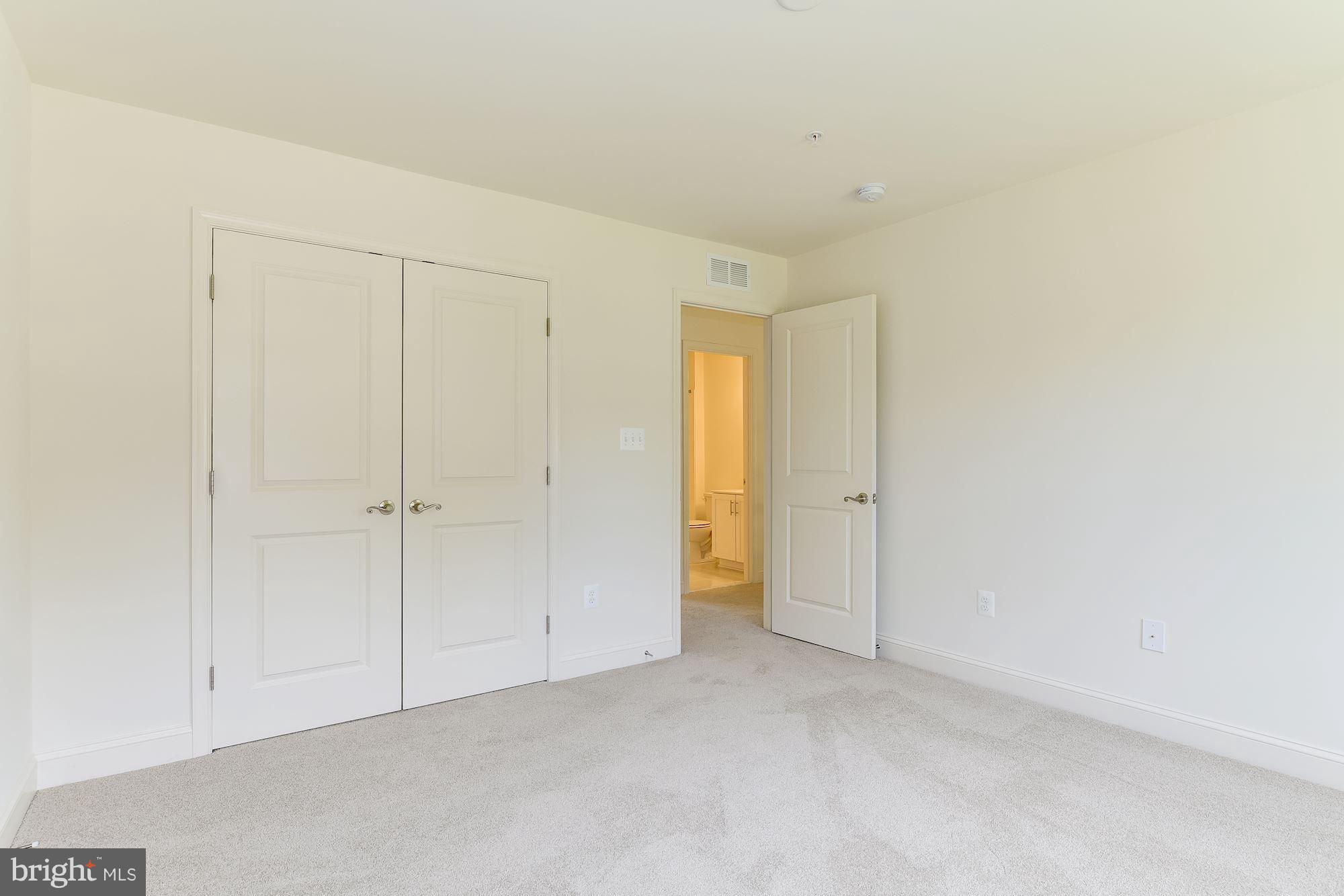 19201 Chandlee Mill Road Sandy Spring, MD 20860 - Photo 24 of 30 Bedroom