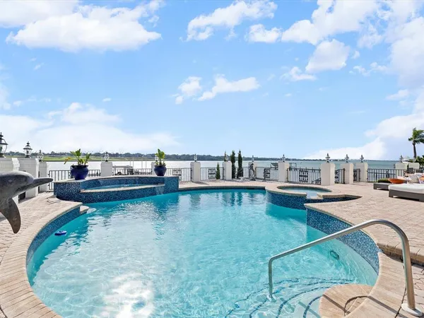 $6,995,000 | 429 St Andrews Drive, Belleair, FL 33756