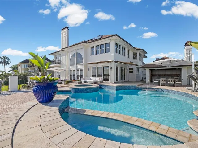 $6,995,000 | 429 St Andrews Drive, Belleair, FL 33756